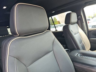 2024 GMC Yukon SLT