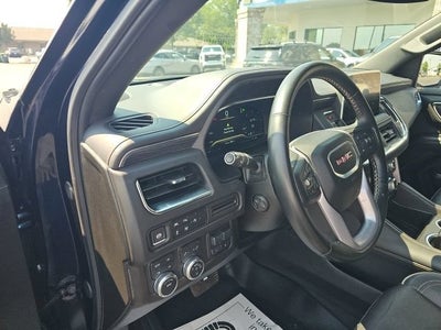 2024 GMC Yukon SLT