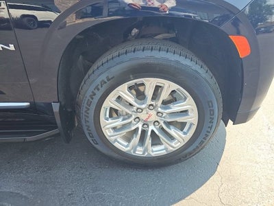 2024 GMC Yukon SLT