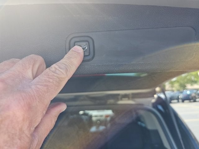 2011 GMC Yukon SLT