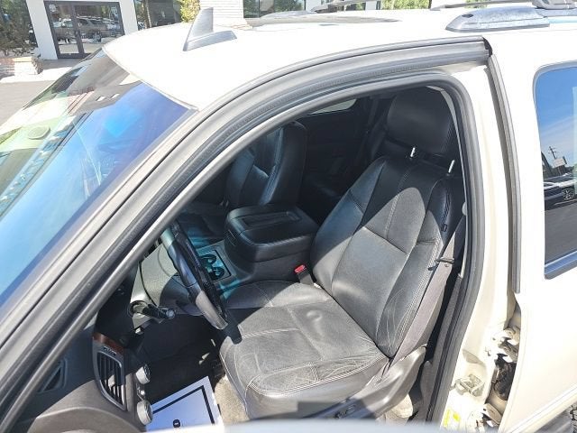 2011 GMC Yukon SLT