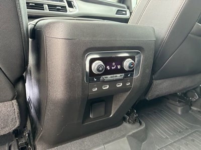 2024 GMC Yukon XL SLT