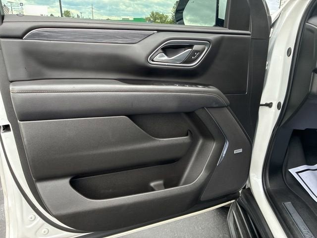 2024 GMC Yukon XL SLT