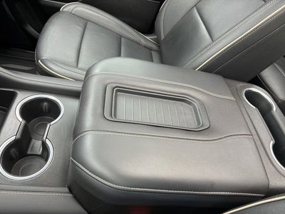 2024 GMC Yukon XL SLT