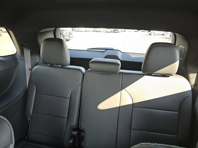 2027 Chevrolet Traverse LT - Photo 13