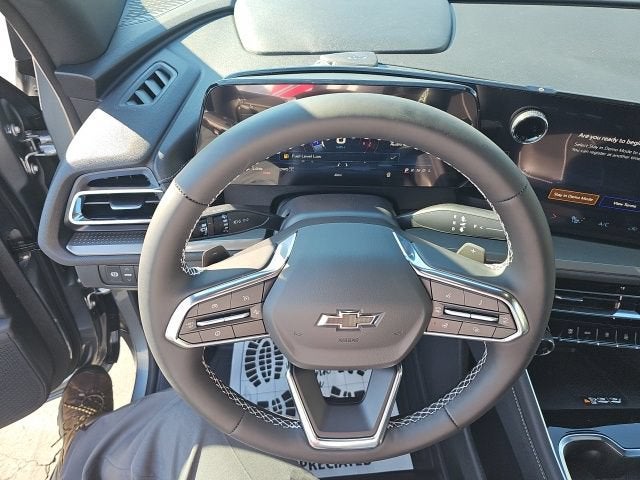 2027 Chevrolet Traverse LT - Photo 44