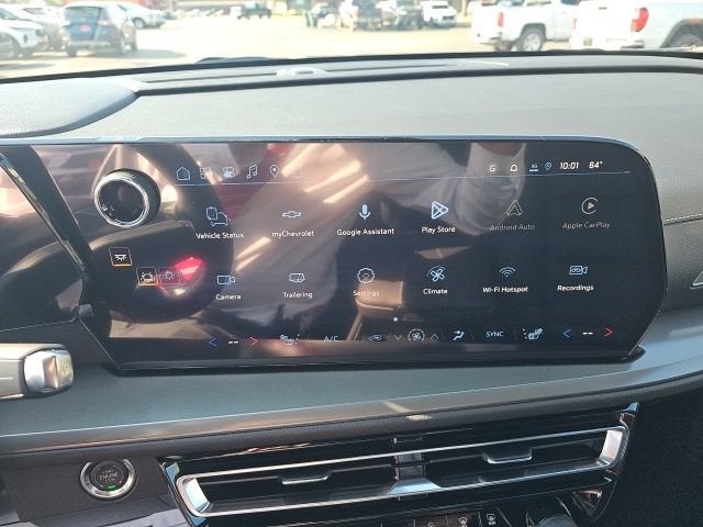 2027 Chevrolet Traverse LT - Photo 45