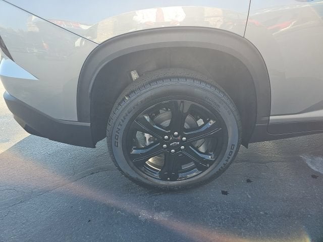 2027 Chevrolet Traverse LT - Photo 90