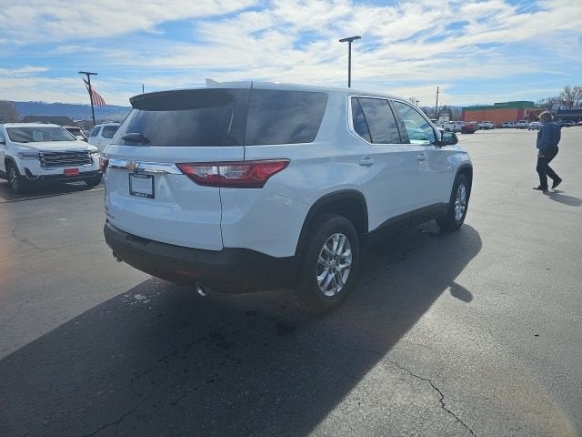 2021 Chevrolet Traverse LS
