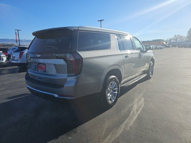 2026 Chevrolet Suburban LS