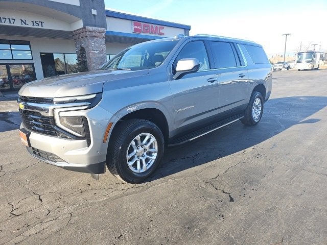 2026 Chevrolet Suburban LS