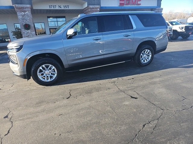 2026 Chevrolet Suburban LS