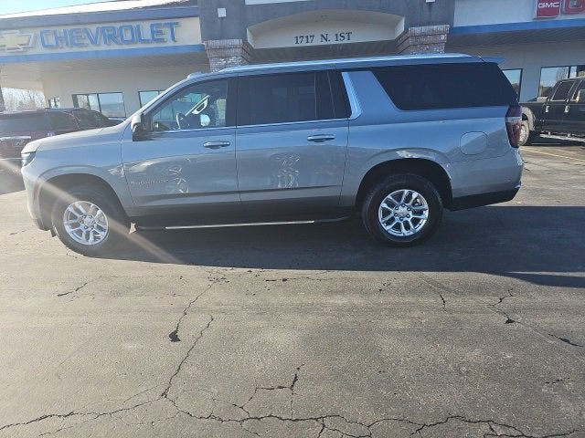 2026 Chevrolet Suburban LS