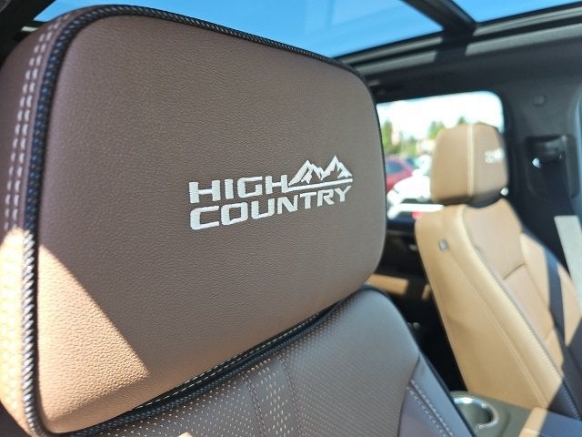 2025 Chevrolet Suburban High Country