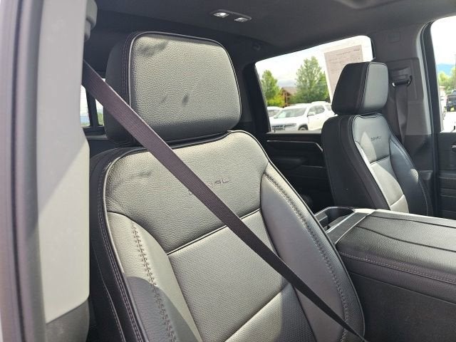2025 GMC Sierra 2500 HD Denali