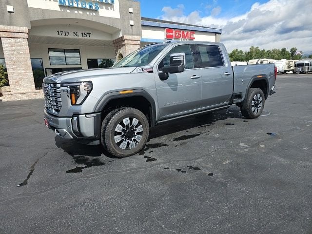 2025 GMC Sierra 2500 HD Denali