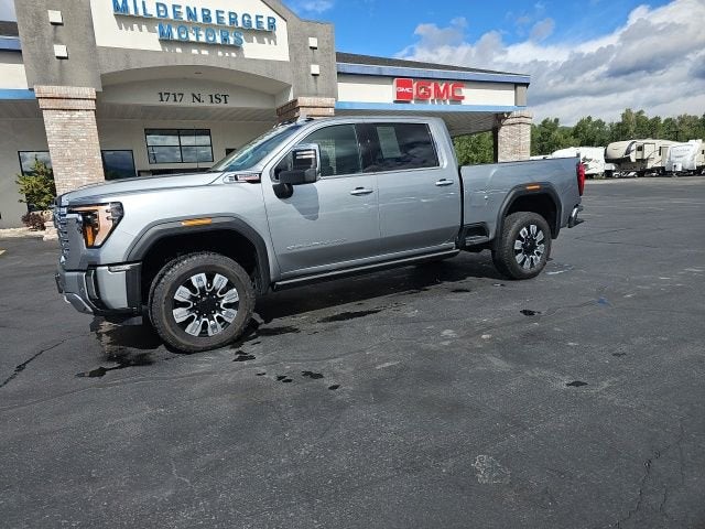 2025 GMC Sierra 2500 HD Denali