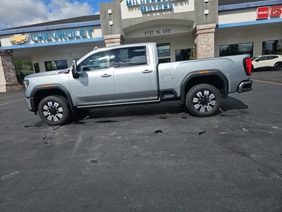 2025 GMC Sierra 2500 HD Denali