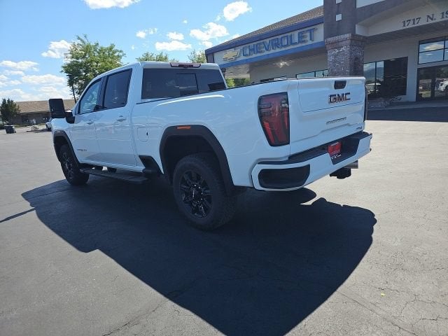 2024 GMC Sierra 2500 HD AT4