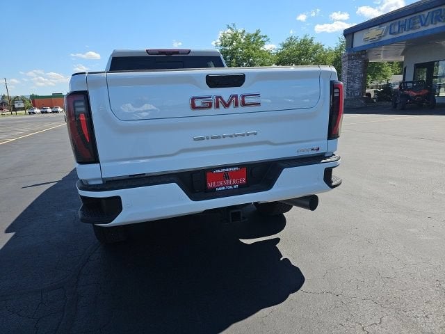 2024 GMC Sierra 2500 HD AT4