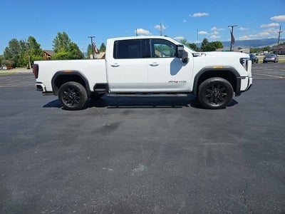 2024 GMC Sierra 2500 HD AT4