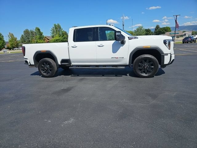 2024 GMC Sierra 2500 HD AT4
