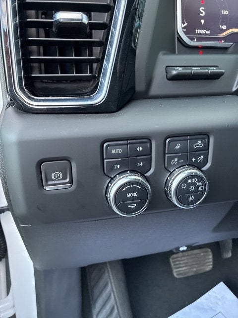 2024 GMC Sierra 3500 HD Denali