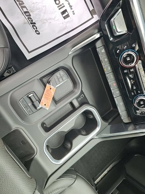 2024 GMC Sierra 3500 HD Denali