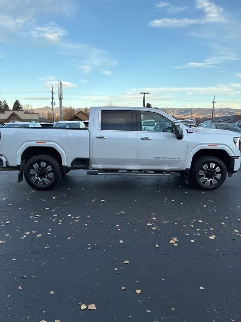 2024 GMC Sierra 3500 HD Denali
