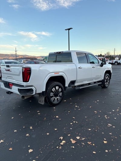 2024 GMC Sierra 3500 HD Denali