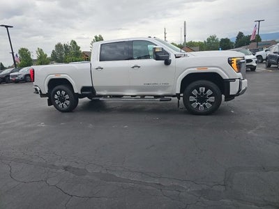 2024 GMC Sierra 3500 HD Denali