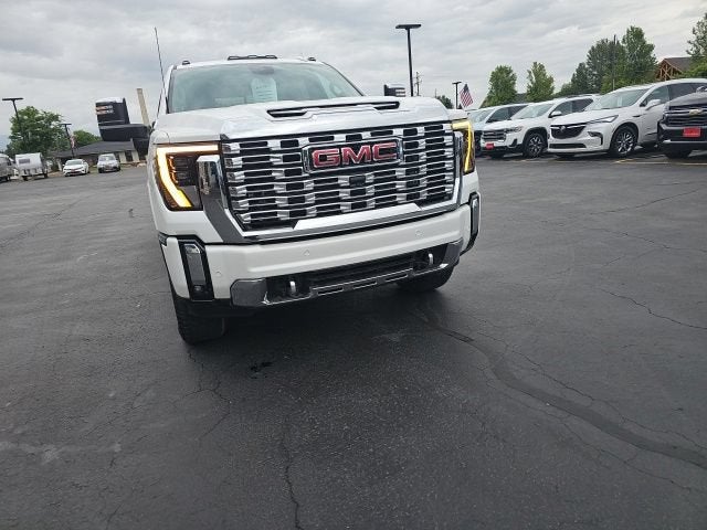 2024 GMC Sierra 3500 HD Denali