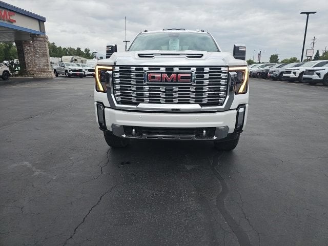 2024 GMC Sierra 3500 HD Denali