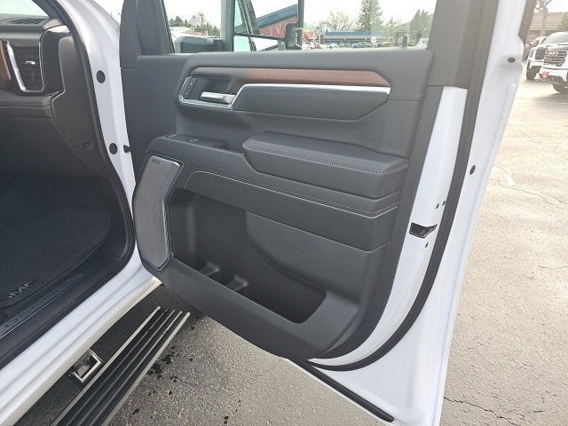 2025 GMC Sierra 2500 HD Denali