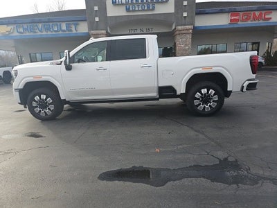 2025 GMC Sierra 2500 HD Denali