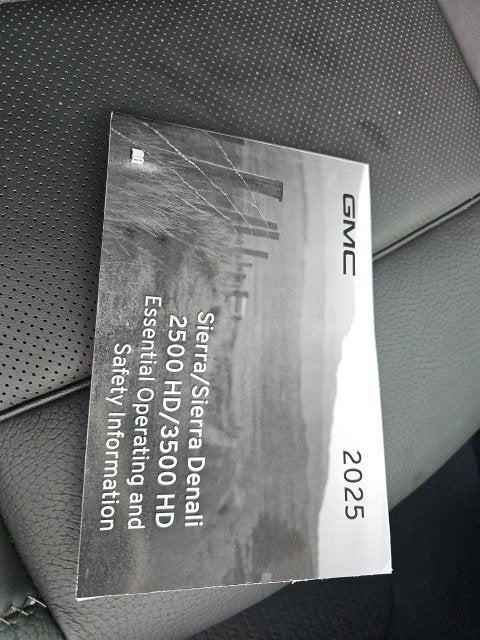 2025 GMC Sierra 2500 HD Denali