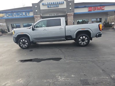 2025 GMC Sierra 2500 HD Denali