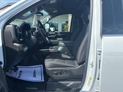 2025 GMC Sierra 3500 HD SLE