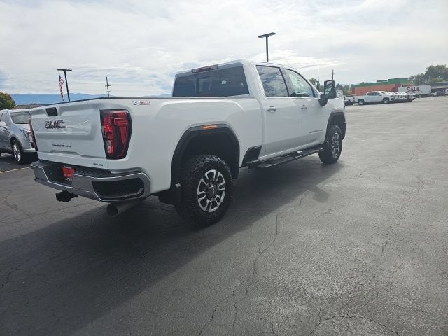 2026 GMC Sierra 3500 HD SLE