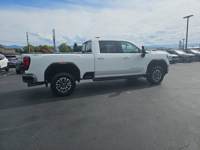 2026 GMC Sierra 3500 HD SLE