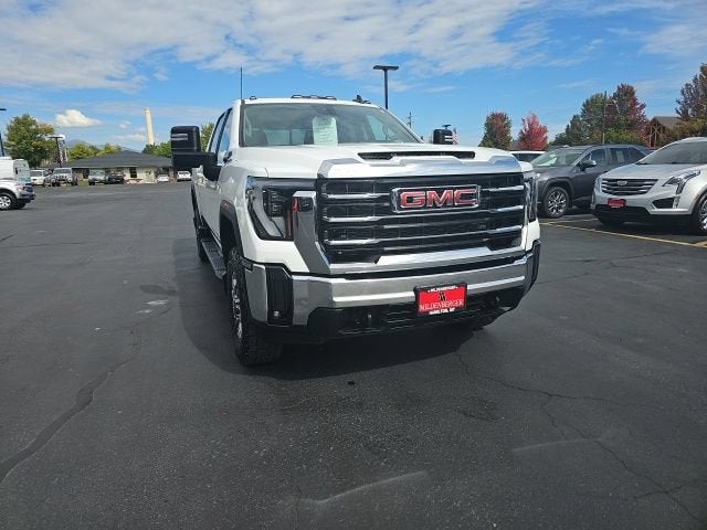 2026 GMC Sierra 3500 HD SLE