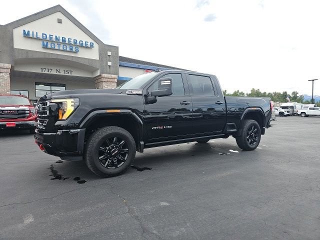2025 GMC Sierra 3500 HD AT4