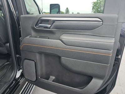 2025 GMC Sierra 3500 HD AT4