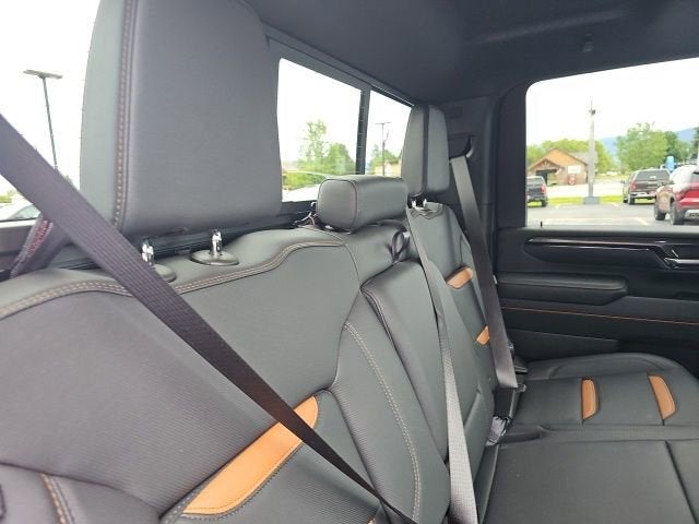 2025 GMC Sierra 3500 HD AT4