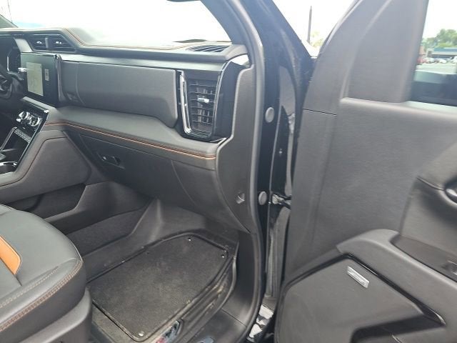 2025 GMC Sierra 3500 HD AT4