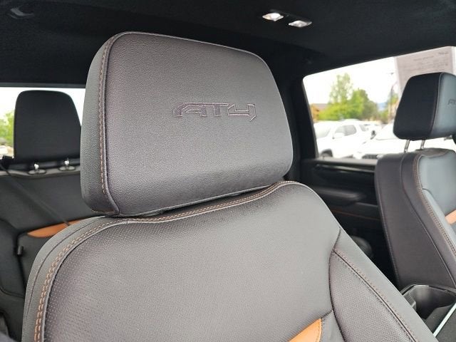 2025 GMC Sierra 3500 HD AT4