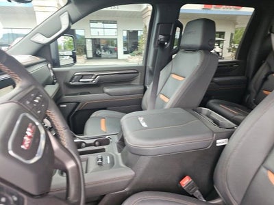 2025 GMC Sierra 3500 HD AT4