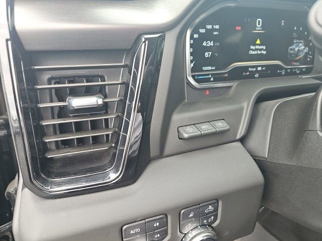 2025 GMC Sierra 3500 HD AT4