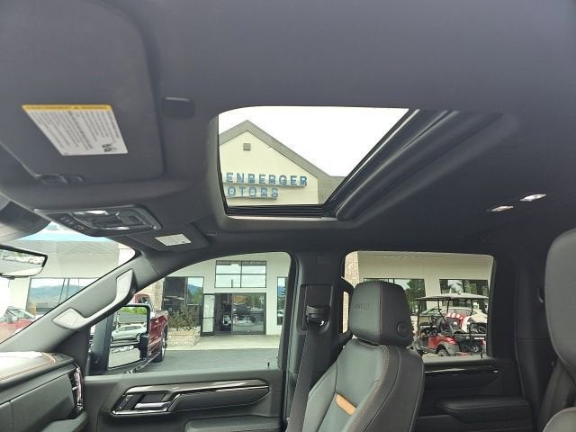 2025 GMC Sierra 3500 HD AT4