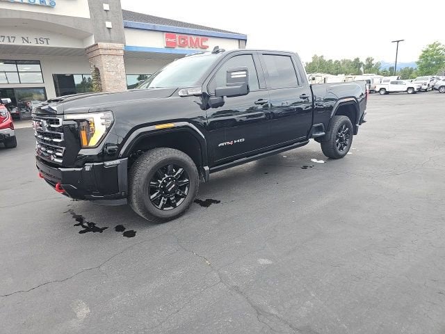 2025 GMC Sierra 3500 HD AT4